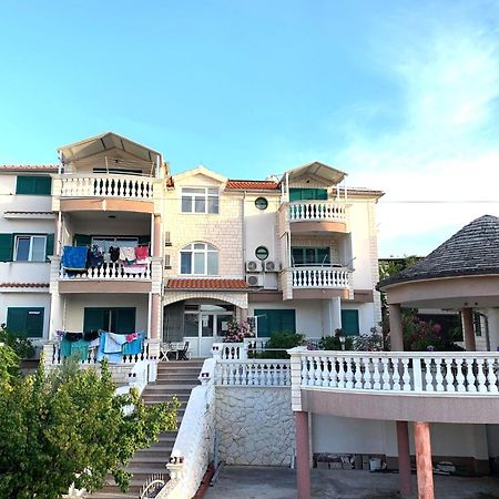 Apartments Bilo - Jela & Ivan Dolac Luaran gambar