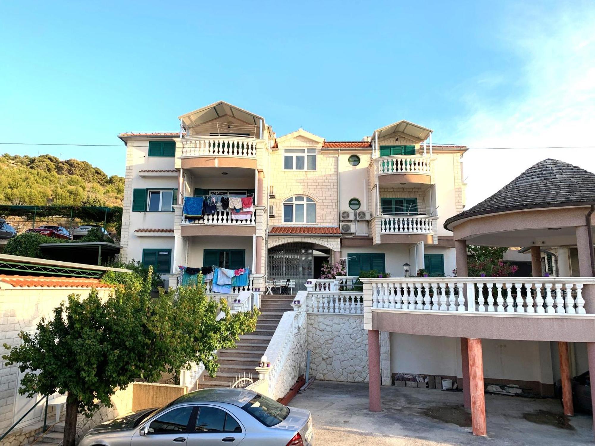 Apartments Bilo - Jela & Ivan Dolac Luaran gambar