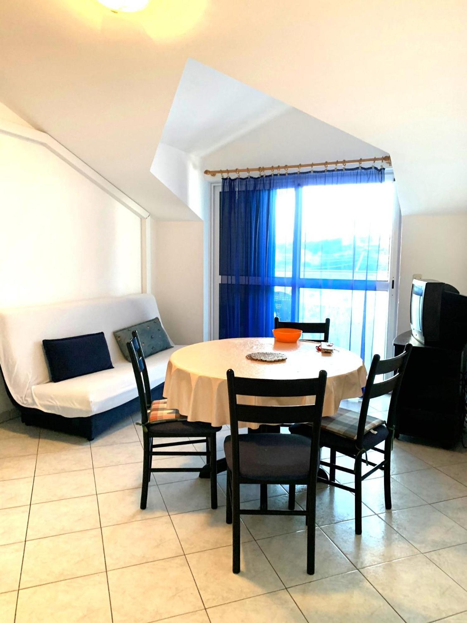 Apartments Bilo - Jela & Ivan Dolac Luaran gambar